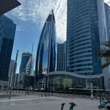 qatar-doha-west-bay-skyline-grattacieli