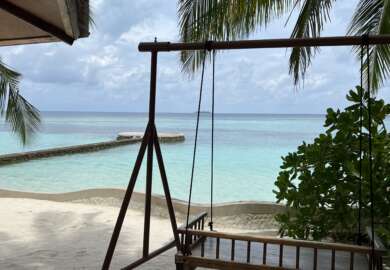 maldive-nika-island-resort-beach-villa-sea