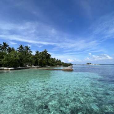 maldive-nika-island-resort-sea