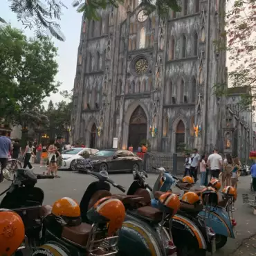 vietnam-hanoi-cattedrale