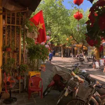 vietnam-hoi-an-bandiera-lanterne
