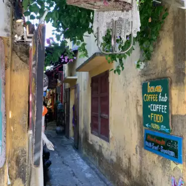 vietnam-hoian-stradina-via