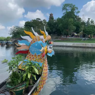 vietnam-hue-navigazione-fiume-dei-profumi