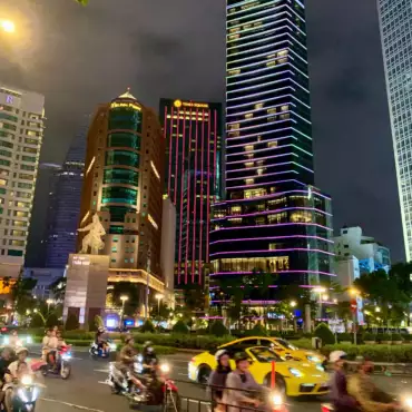vietnam-saigon-ho-chi-minh-night