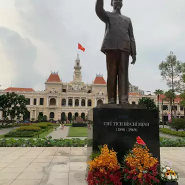 vietnam-saigon-statua-ho-chi-minh