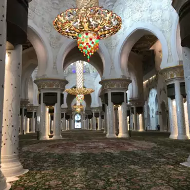 abu-dhabi-emirati-arabi-lampadario-grande-moschea